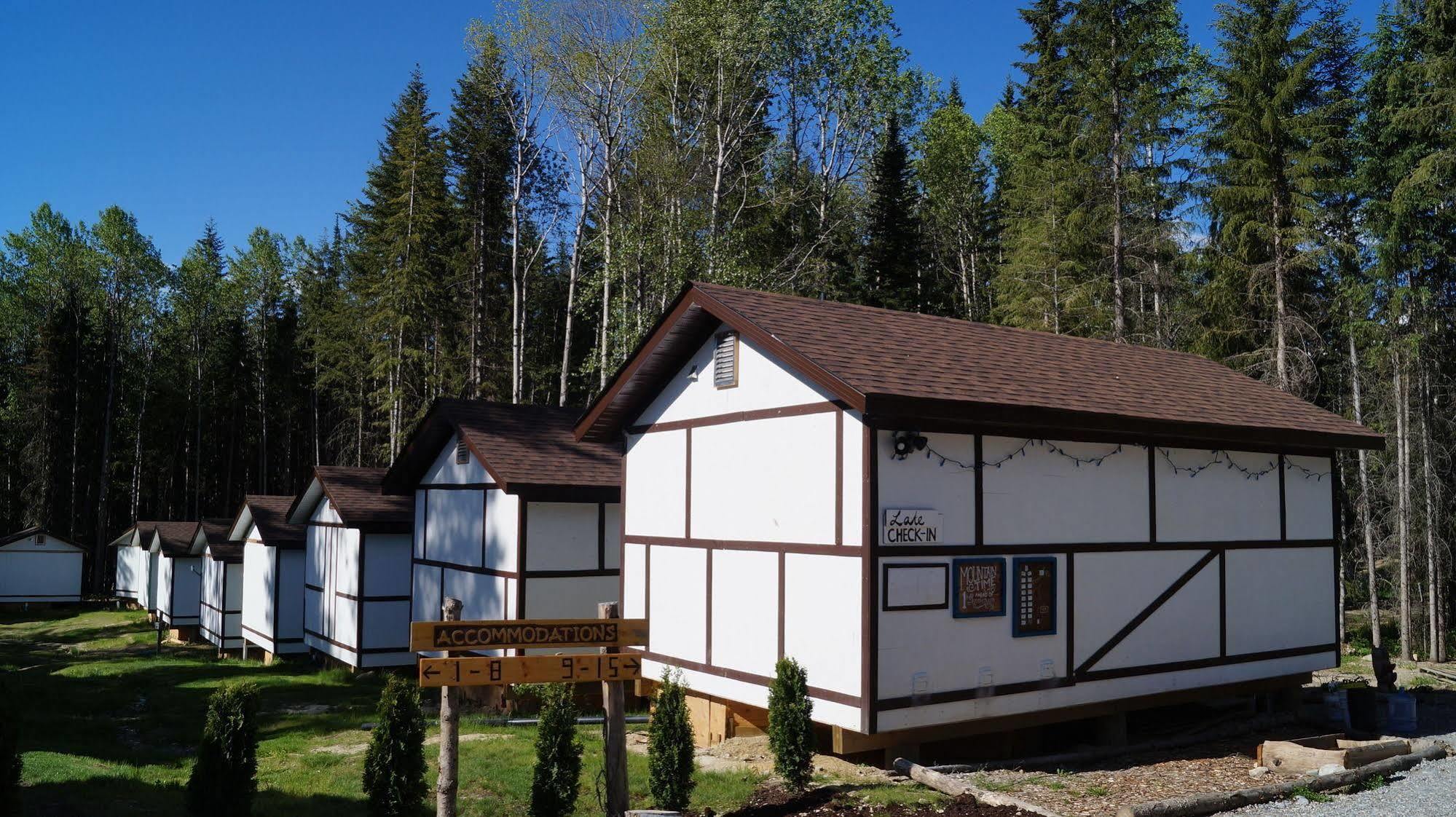 Mountain View Cabins Villa Golden Exterior photo
